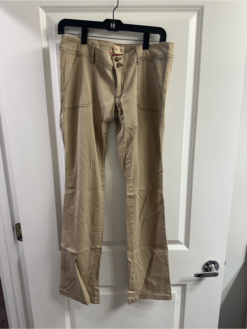Hollister Straight-Leg Pants in Tan